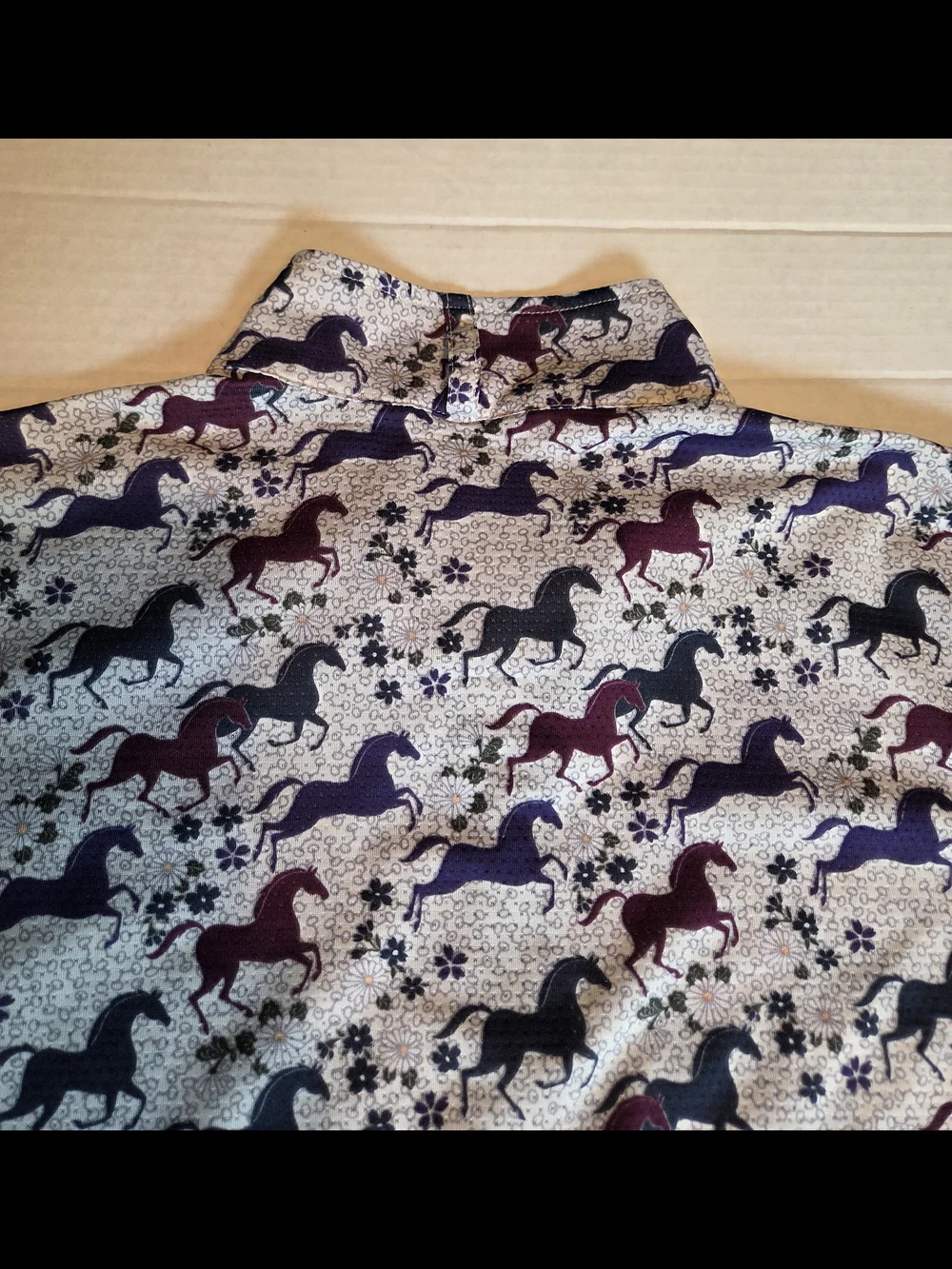 Kerrits Kids' Horse Print Half-Zip Short Sleve Top Size XL